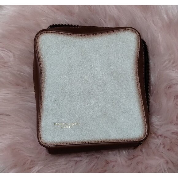 Egg Sandwich Crossbody Zippered Handbag - Picture 4 of 16